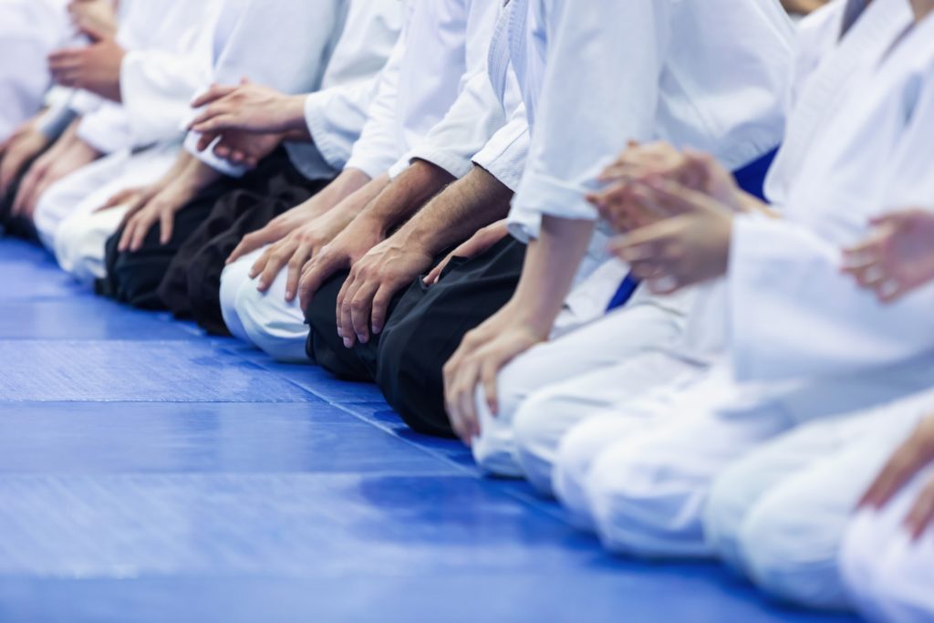 martial arts kneeling