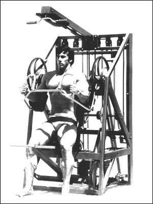An example of an early Nautilus exercise machine that made High intensity training (HIT) 